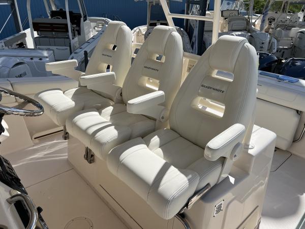 Grady-White center console reupholstery — after, photo 7 of 13